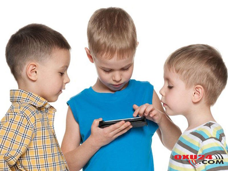 12 yaşa qədər uşağa telefon vermək olmaz - 5 səbəb