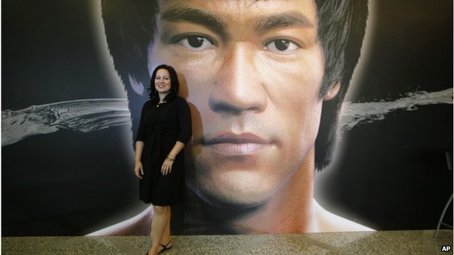 2019-02/1550480759_bruce-lee-shannon-lee-hafiztimes.com-brus-li-47.jpg