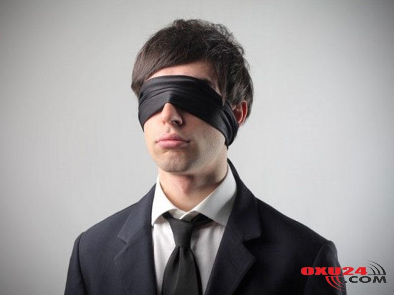 Dırnaq gözünüzə girsin, ya girməsin?