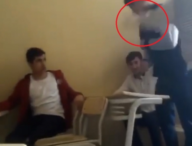 Bakıda orta məktəbdə şagirdini vəhşi kimi döyən müəllim işdən qovuldu