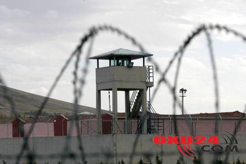 Cəzaçəkmə müəssisələri ilə bağlı yeni qərar