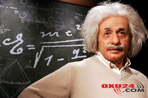 Eynşteynin Hitlerlə bağlı məktubu şok qiymətə satıldı