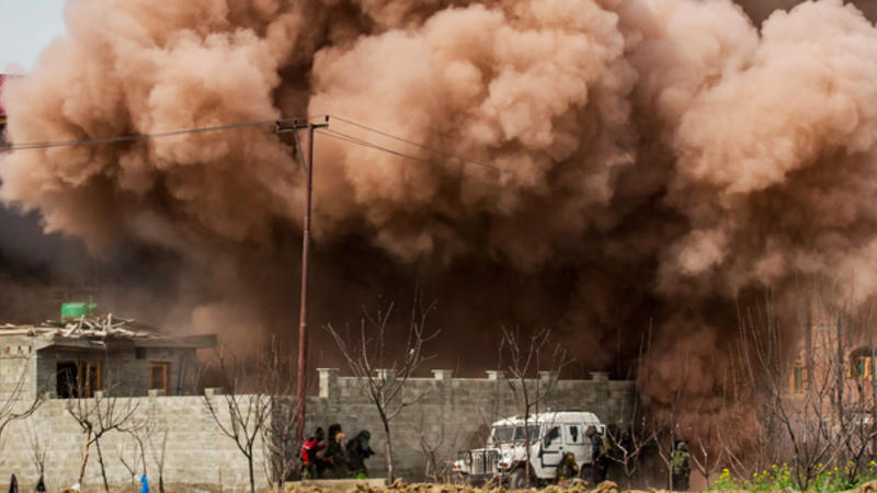 DÖYÜŞ BAŞLADI - 7 ölü, 23 yaralı