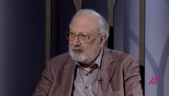 Rüstəm İbrahimbəyov: “İlham Əliyev mənim bütün titullardan məhrum edilməyim haqda sərəncamı cırıb atdı...”