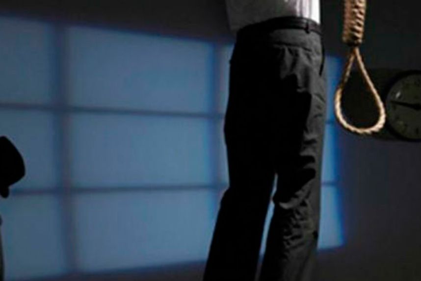 Bibisini zorlayıb öldürən şəxs həbsxanada özünü asdı