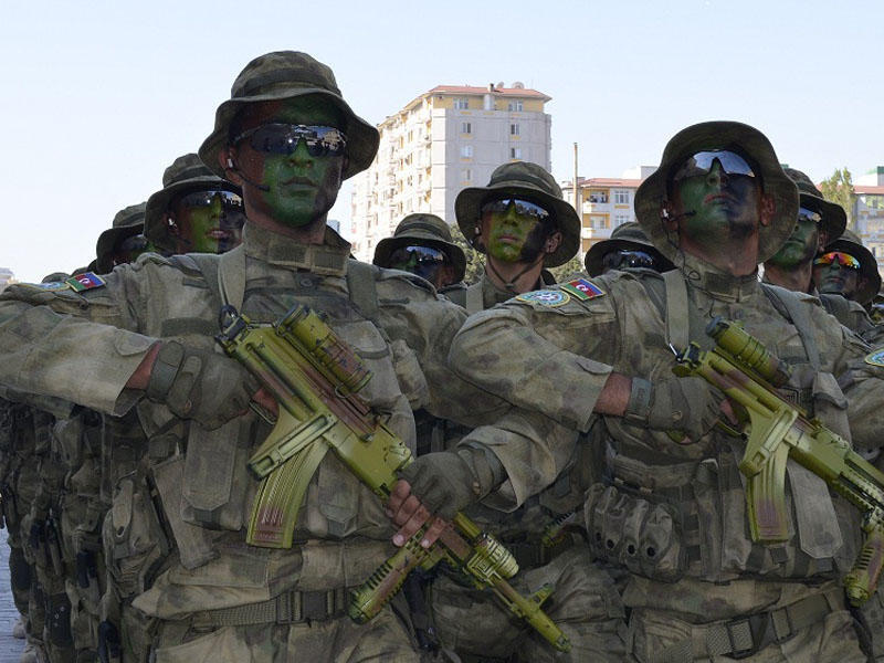 Polislər və hərbçilərə verilən kirayə pulu qaldırıldı