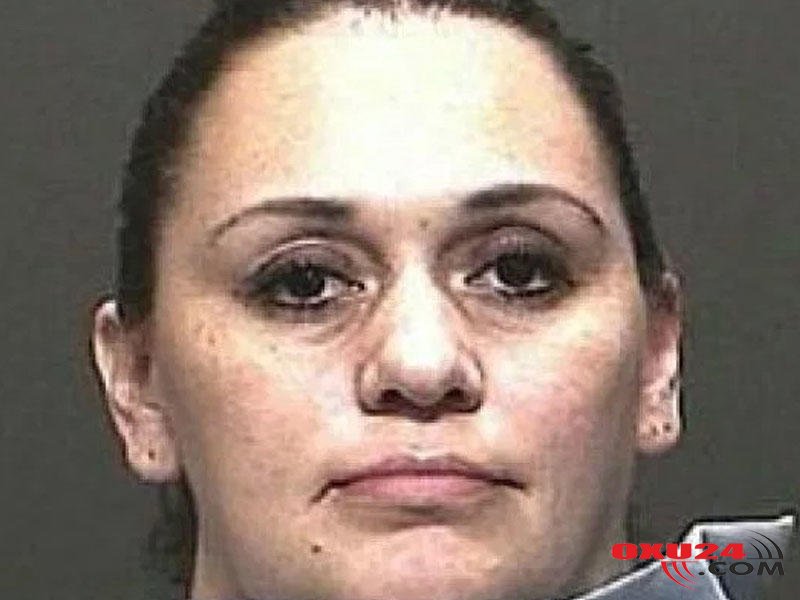 Həyətdəki oyuncaq qutusunu açan uşaq dəhşətə gəldi - FOTO