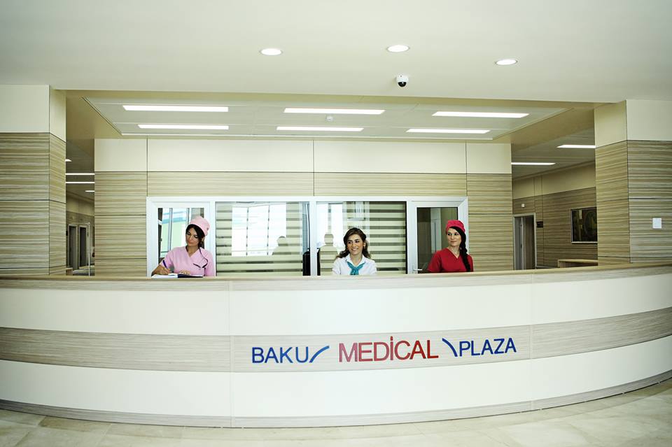 \\\"Baku Medical Plaza\\\"da əməliyyat faciə ilə bitdi