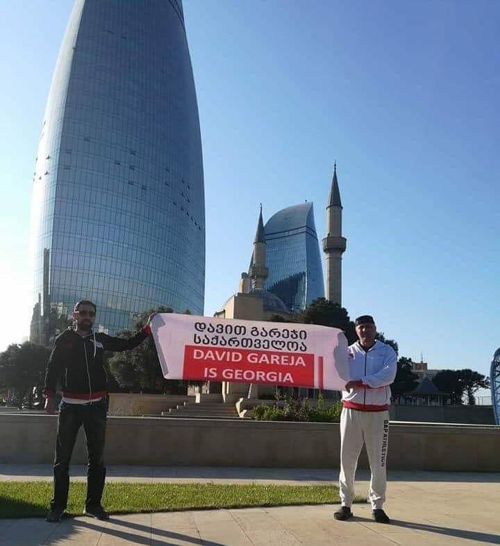 Gürcülər Bakının ortasında təxribat törətdi - FOTO