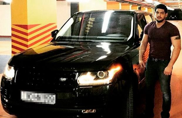 Bakının mərkəzində atışma - Polisin üstünə bıçaq çəkən  generalın  qohumu tutuldu