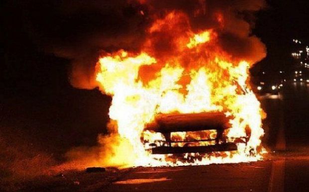 Bərdədə avtomobil təmiri sexində partlayış - Yaralılar var