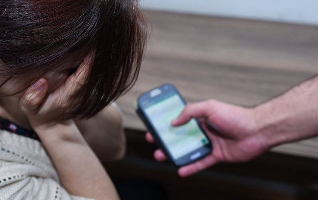 Bakıda müəlliməni fotoları ilə şantaj etdilər – ŞOK HADİSƏ