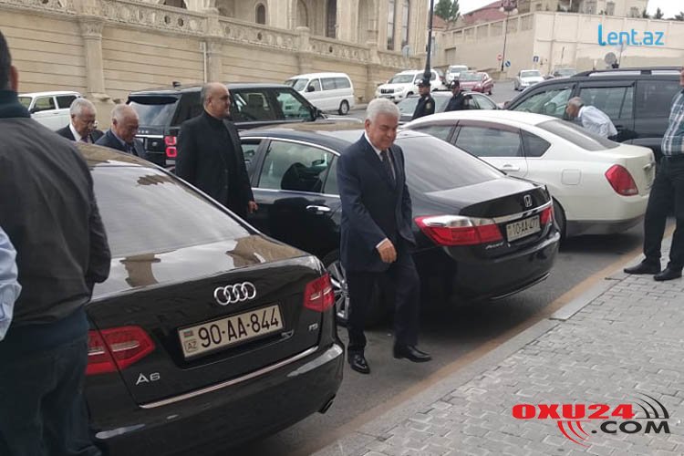 Azərbaycanın sabiq nazirləri bir arada – “Range Rover”də 4 nəfər... – FOTOLAR