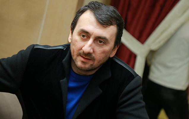 \\\"Pozğun müğənnilərin bahalı maşını, evi var\\\" - Aqşin