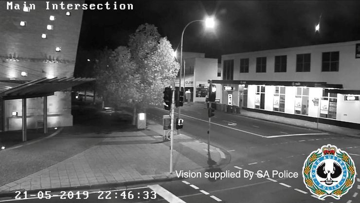 “Yadplanetlilərə qarşı diqqətli olun” – Polisdən xalqa qəribə xəbərdarlıq