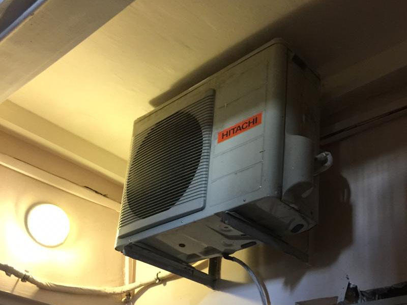 Bakıda \\\"analoqu olmayan\\\" hadisə - Kondisioneri görün hara quraşdırıblar - FOTO