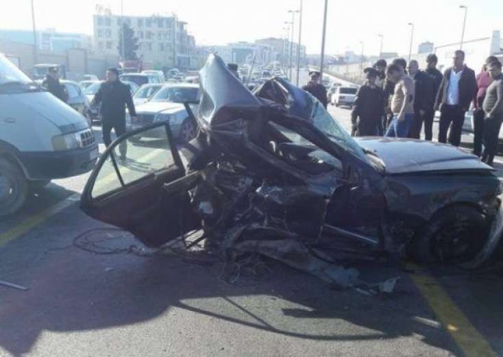 Masazırda ağır qəza - Sürücünün meyitini FHN çıxardı