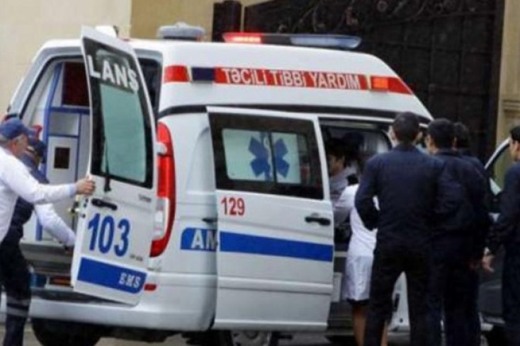 Bakıda təcili yardım həkimi görün xəstənin üstünə necə gəldi - İçkili  olub?