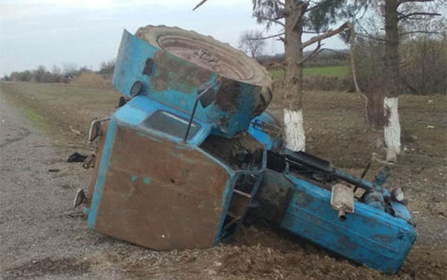 Bir qığılcımla ot tayası külə döndü, yük maşını və ev yandı