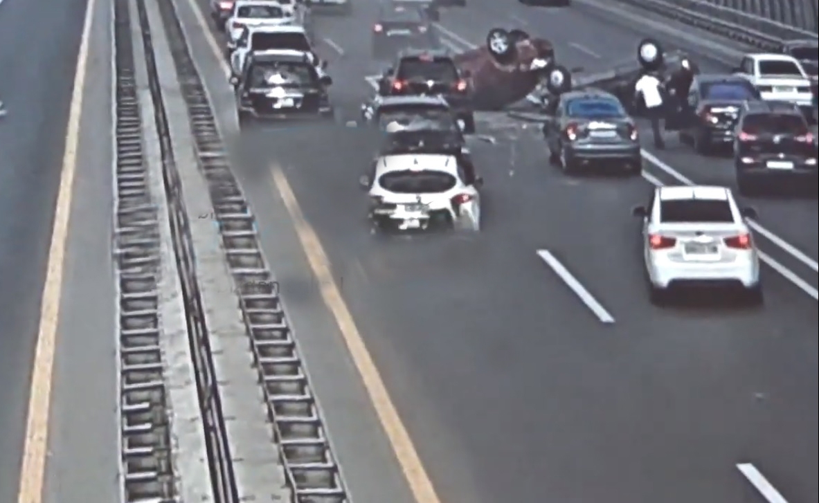 Aeroport yolunda yeddi maşın toqquşdu