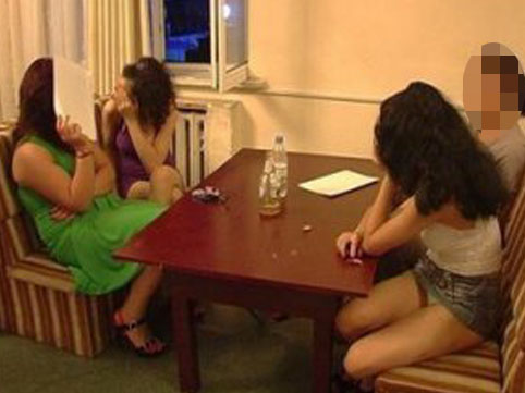 “Araz” kafesində əxlaqsızlıq yuvası açanlar barəsində qərar