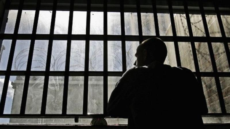 Ağdaşda dəhşətli QƏTL: Arvadının intim fotosu əlinə keçən ər görün nə etdi