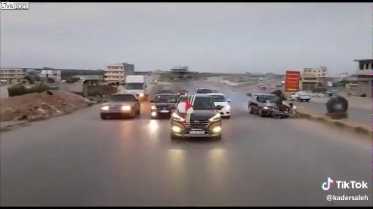 Toy karvanında dəhşətli qəza: Operatorun olduğu maşın qəzaya düşdü