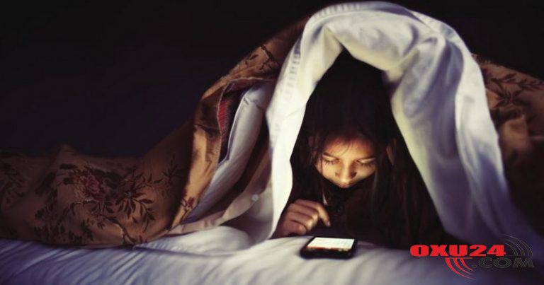 Gecəyarı smartfondan çox istifadə bu xəstəliyi yaradır - XƏBƏRDARLIQ