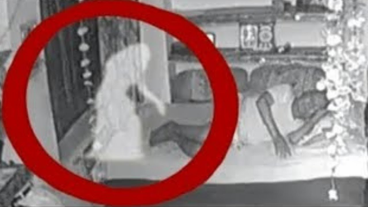 Yaşlı qadının otağına gizli kamera qoydular, ruhlar qadının başına görün nə oyun açdı