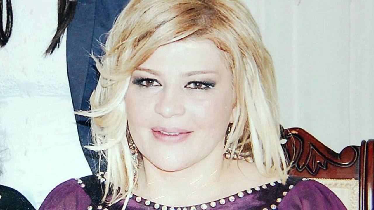 Məşhur müğənnimiz qaydaları belə pozdu-Polisin gözündən uzaq