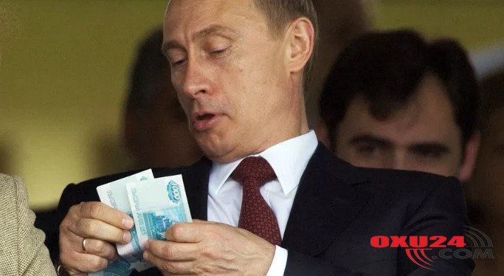 Putinin ayaqqabıları neçəyədir?