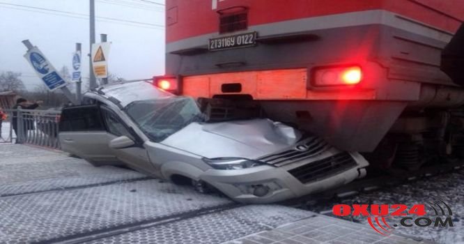 SON DƏQİQƏ: Bakıda qatar taksini vurdu, 5 nəfər xəsarət aldı