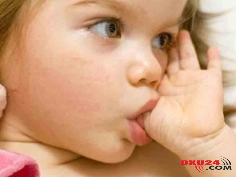 Uşaqların əmzikdən çox istifadəsi, barmağını sorması..