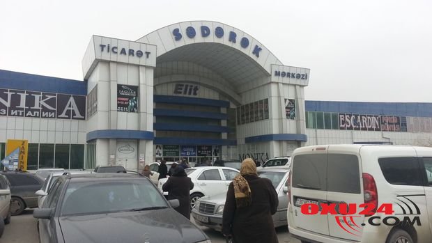\\\"Sədərək\\\" Ticarət Mərkəzi yanır