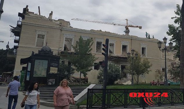 Bakıda tarixi bina sökülür? – Açıqlama