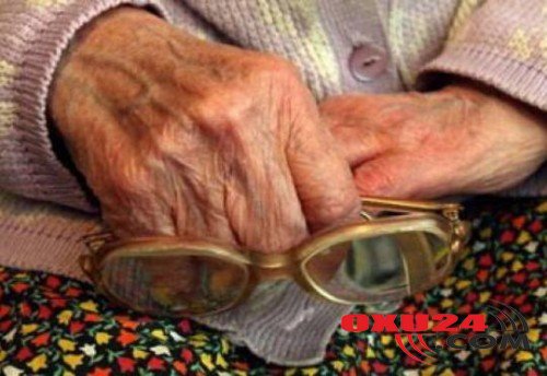 Yaşlı qadına zor tətbiq edib, qızıllarını aldılar - XIRDALANDA