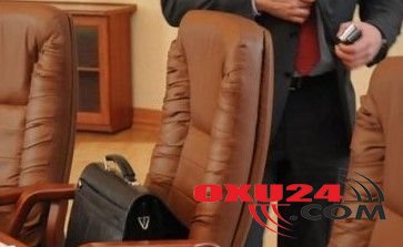 Daha bir yüksək vəzifəli şəxs işdən azad edildi