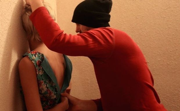 Bakıda 27 yaşlı qadını hoteldə zorladılar