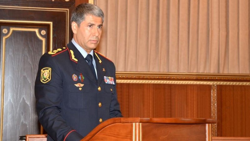 Vilayət Eyvazov 3 rəisi vəzifəsindən kənarlaşdırdı