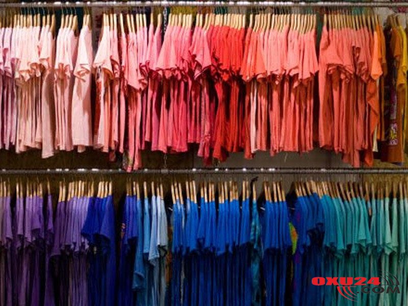 Geyimdə hansı rənglərə üstünlük vermək bəyənilir?