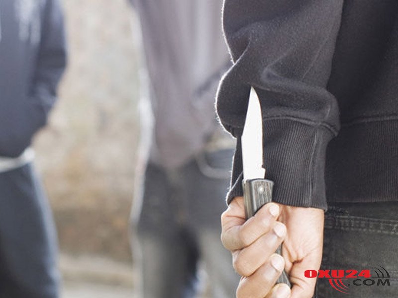 13 yaşlı oğlan anasına mesaj yazan 27 yaşlı gəncə 7 bıçaq vurdu