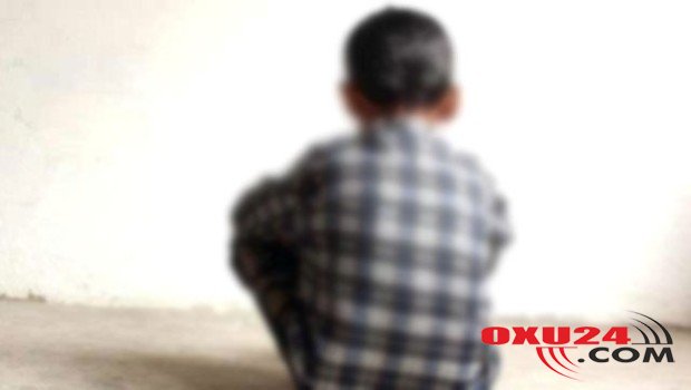 İki qadın tələbə oğlana təcavüz etdi