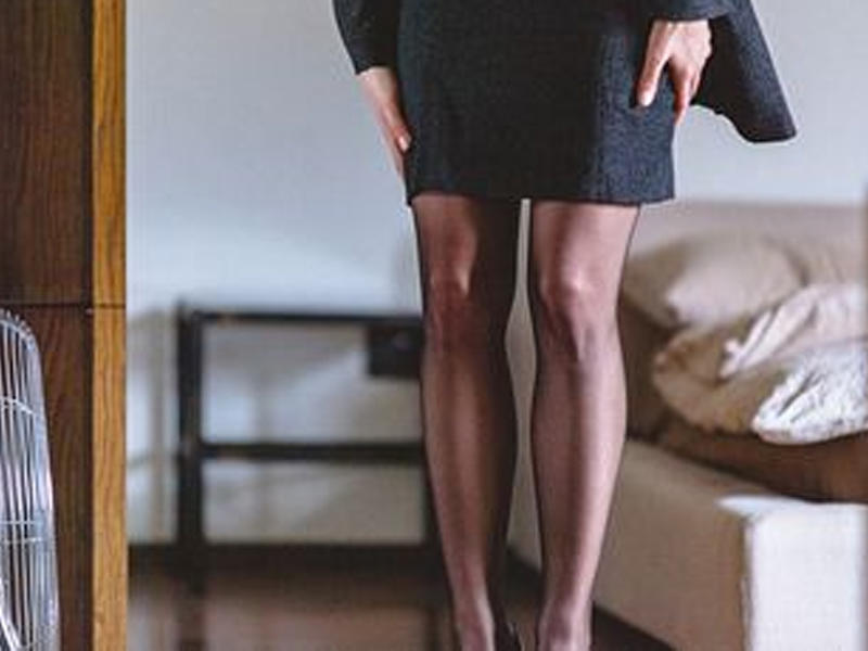 Məktəbin katibəsi şagirdlə dəfələrlə cinsi əlaqədə olubmuş - Həbs edildi