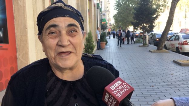 \\\"Axırıncı dəfə Azərbaycan kürüsünü Moskvada görmüşəm\\\" - Bakıda sorğu