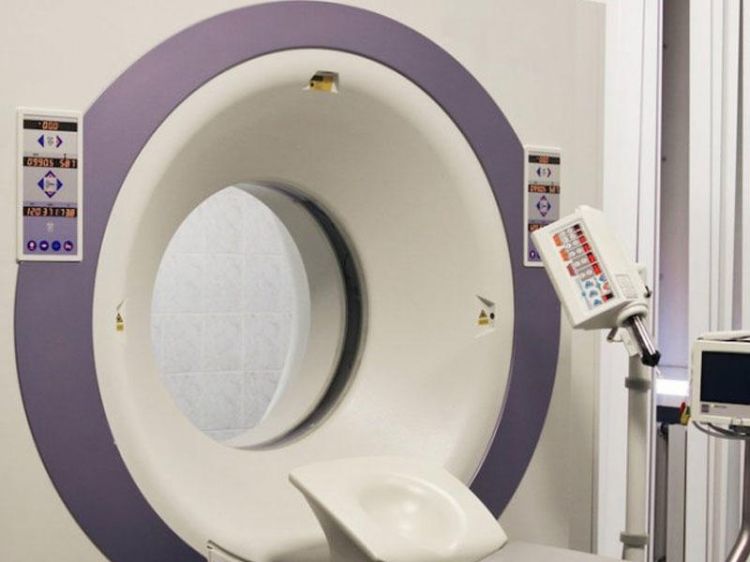 Xəstəni tomoqrafiyada itirdilər, 6 saat tapılmadı - QƏRİBƏ HADİSƏ