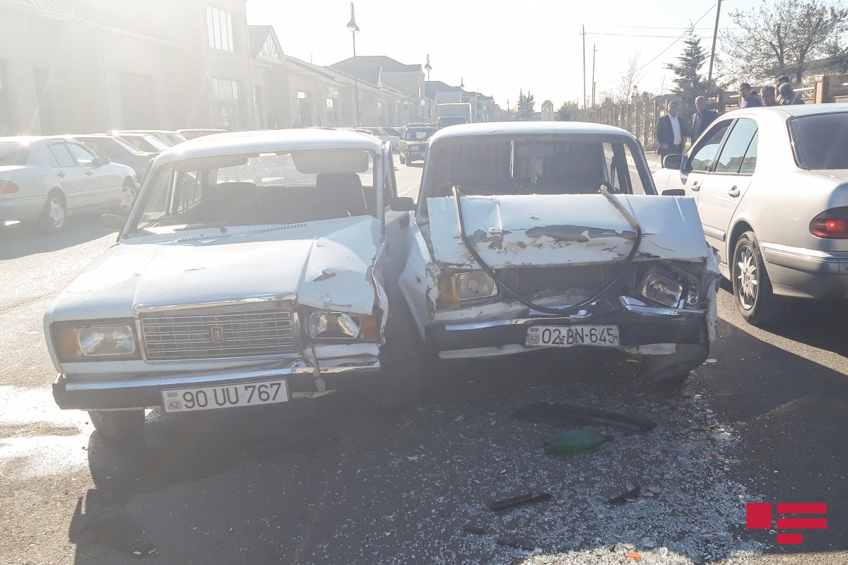 Ucarda ağır qəza: yaralılar var