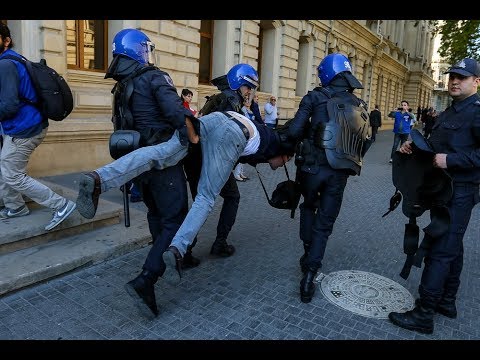 Bakıda mitinqin qarşısı alındı -  RƏSMİ  MƏLUMAT