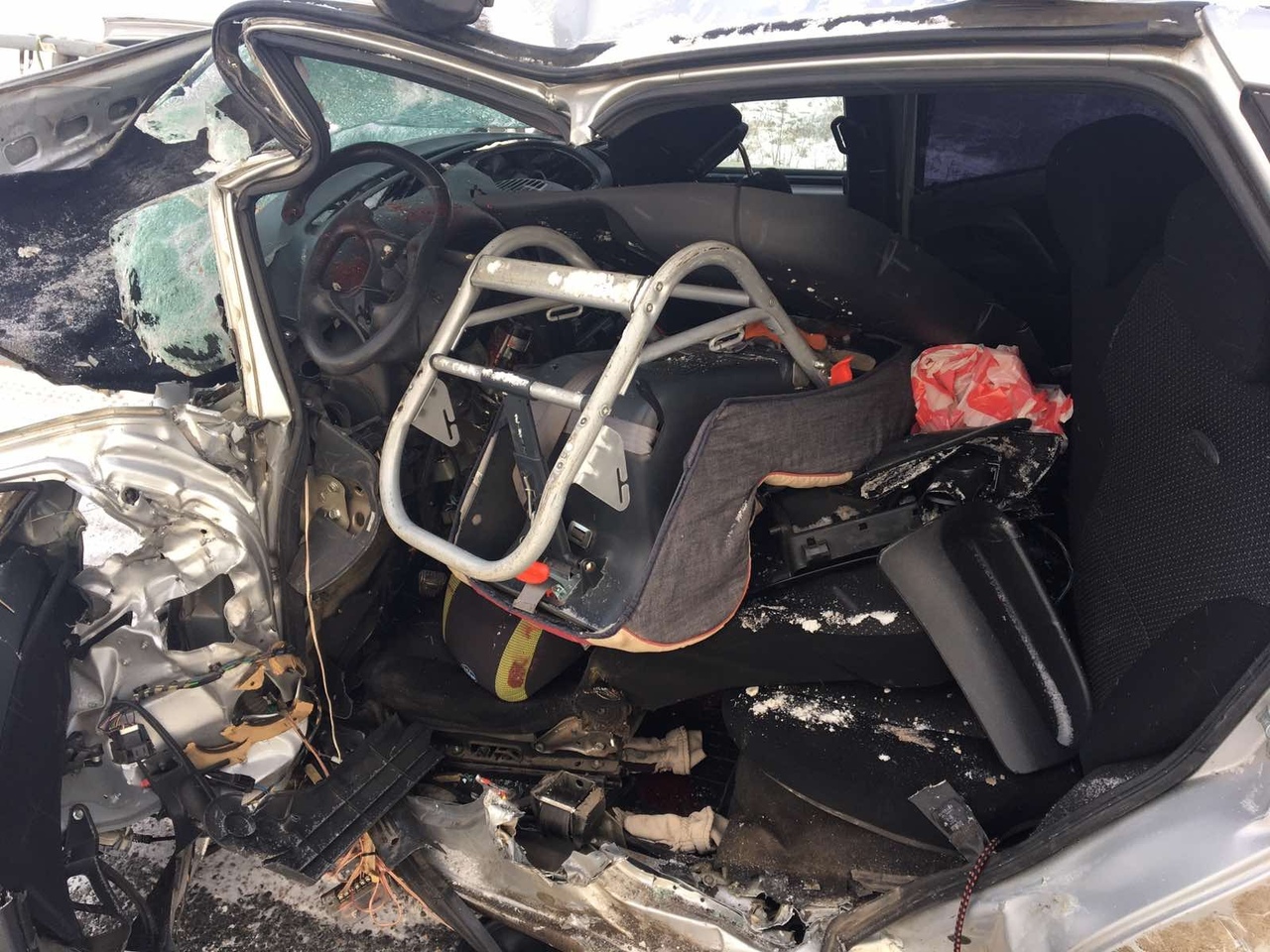 Dəhşətli görüntü: Ailənin 5 üzvü eyni anda belə öldü