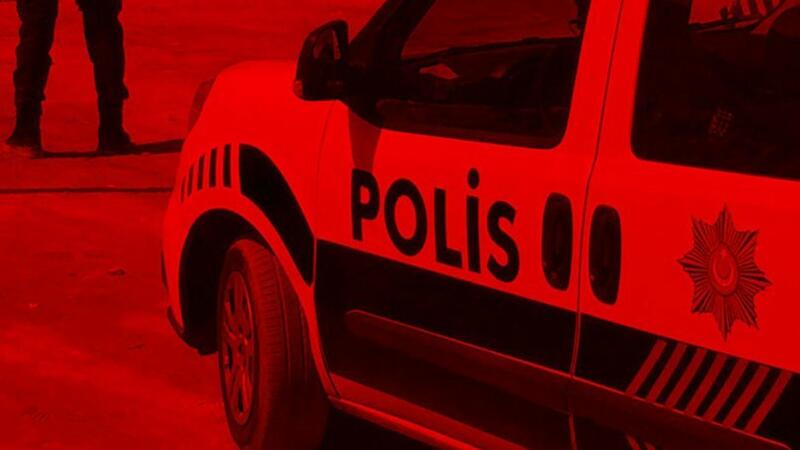 Qorxunc qətl - Otaq yoldaşlarının başını kəsib polisə təslim oldu