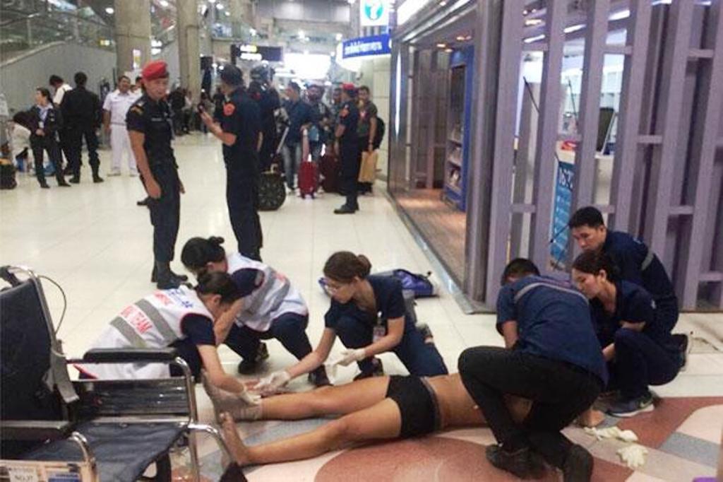 SON DƏQİQƏ: Müğənni hava limanında  öldü (FOTOLAR+VİDEO)